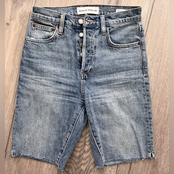 DENIM FORUM The Yoko Bermuda Short Size 25 - Picture 2 of 2